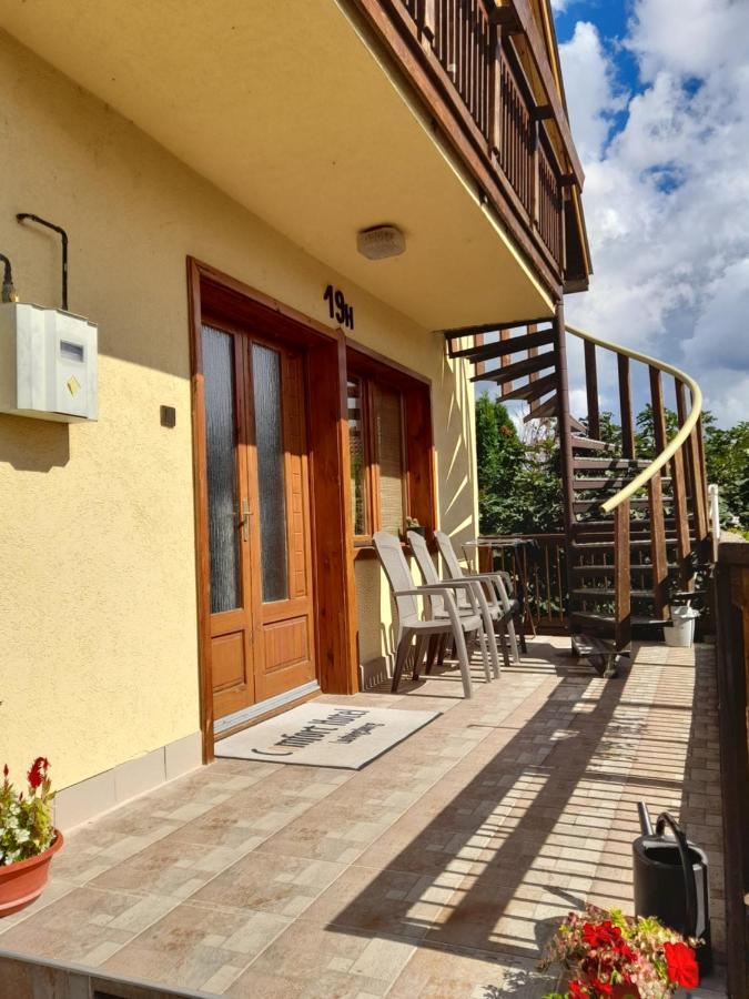 Ferienwohnung Harmonia Vendeghaz 100 Meterre Az Igali Gyogyfuerdotol Exterior foto